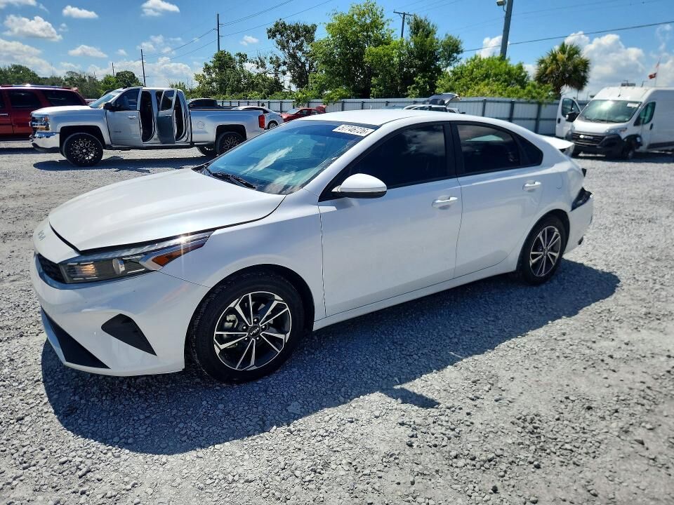 2024 KIA Forte