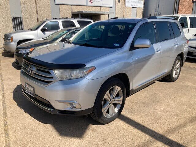 2012 TOYOTA Highlander