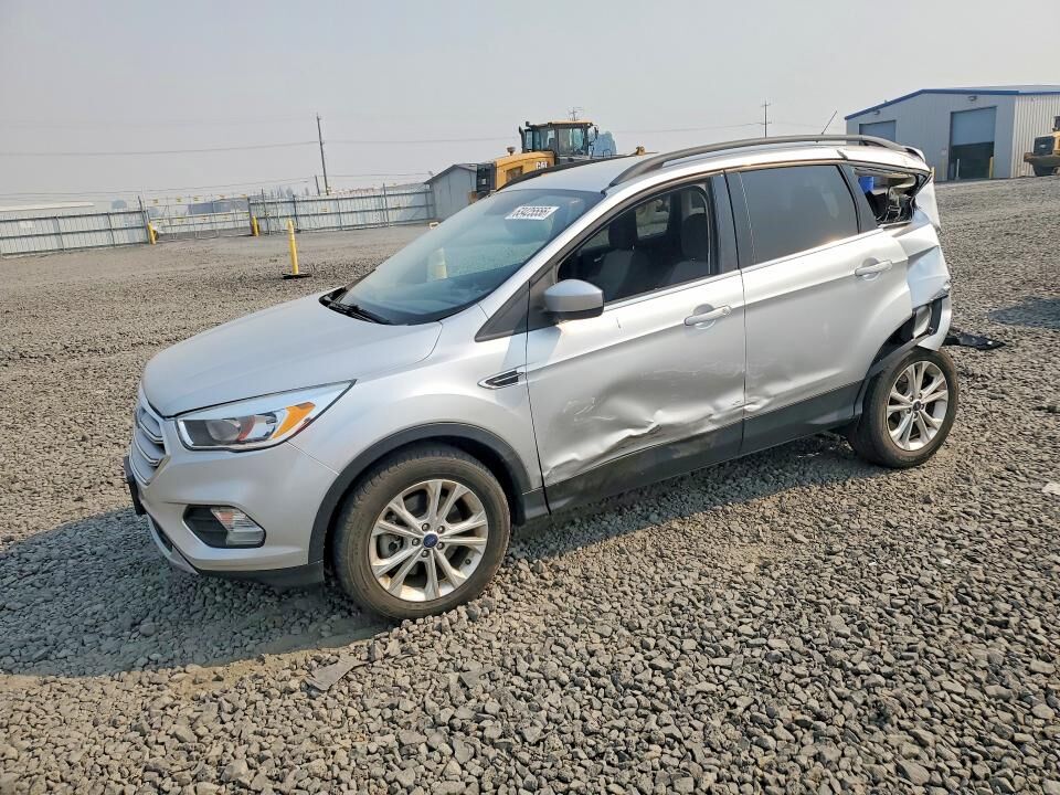 2018 FORD Escape