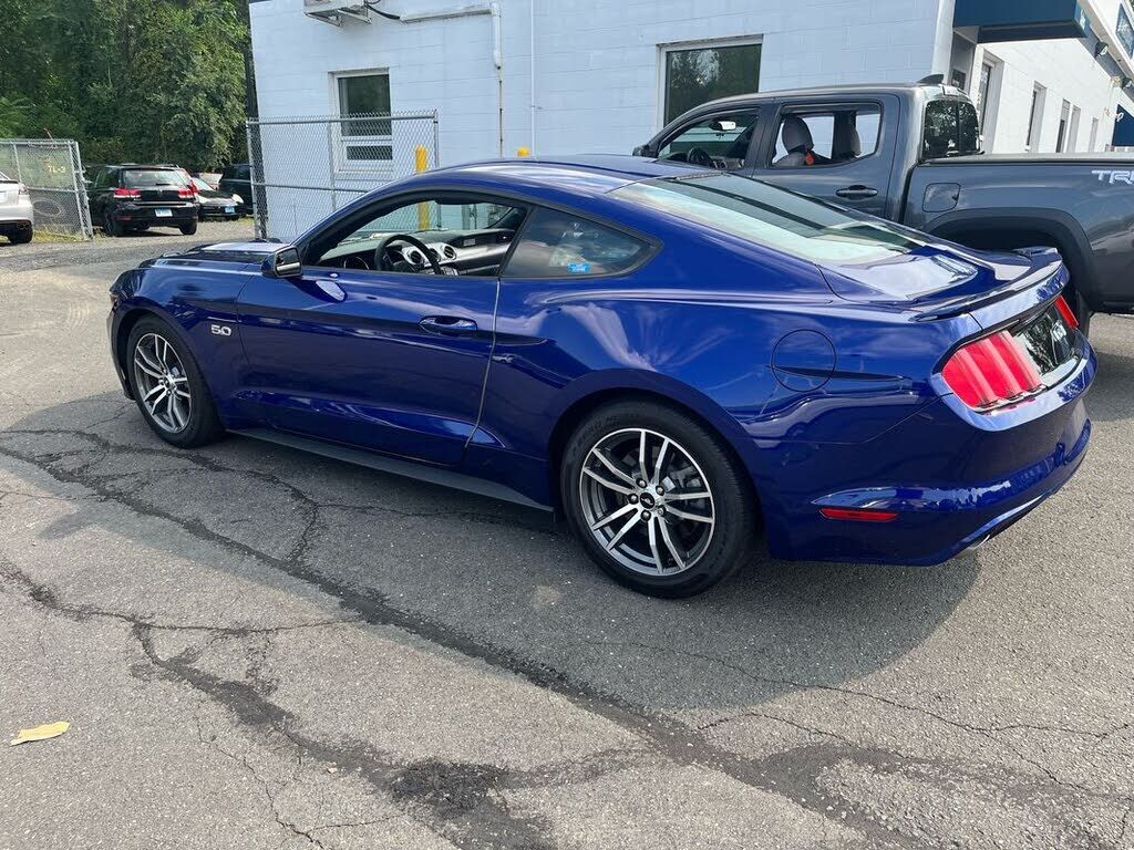 2016 FORD Mustang