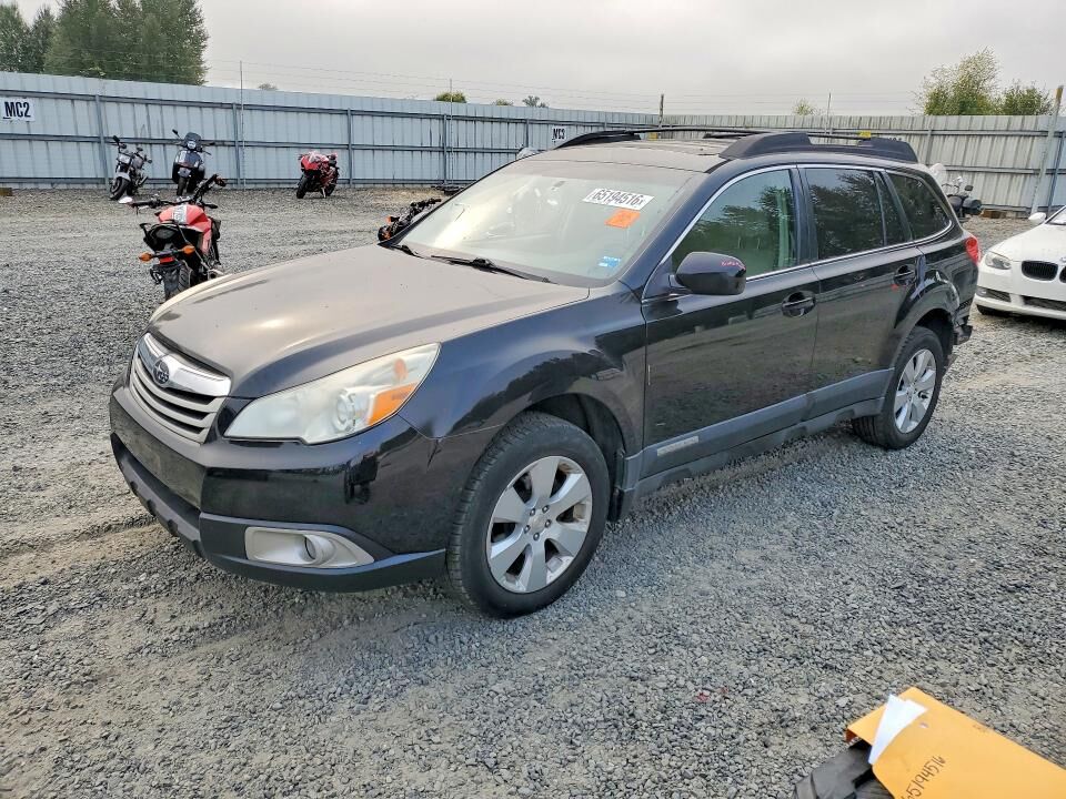 2012 SUBARU Outback