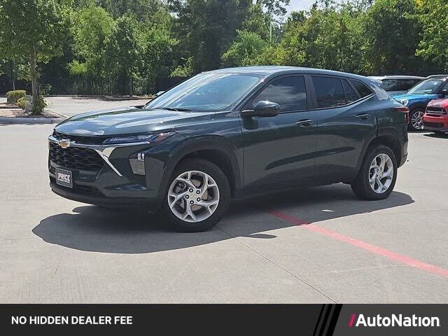 2025 CHEVROLET Trax