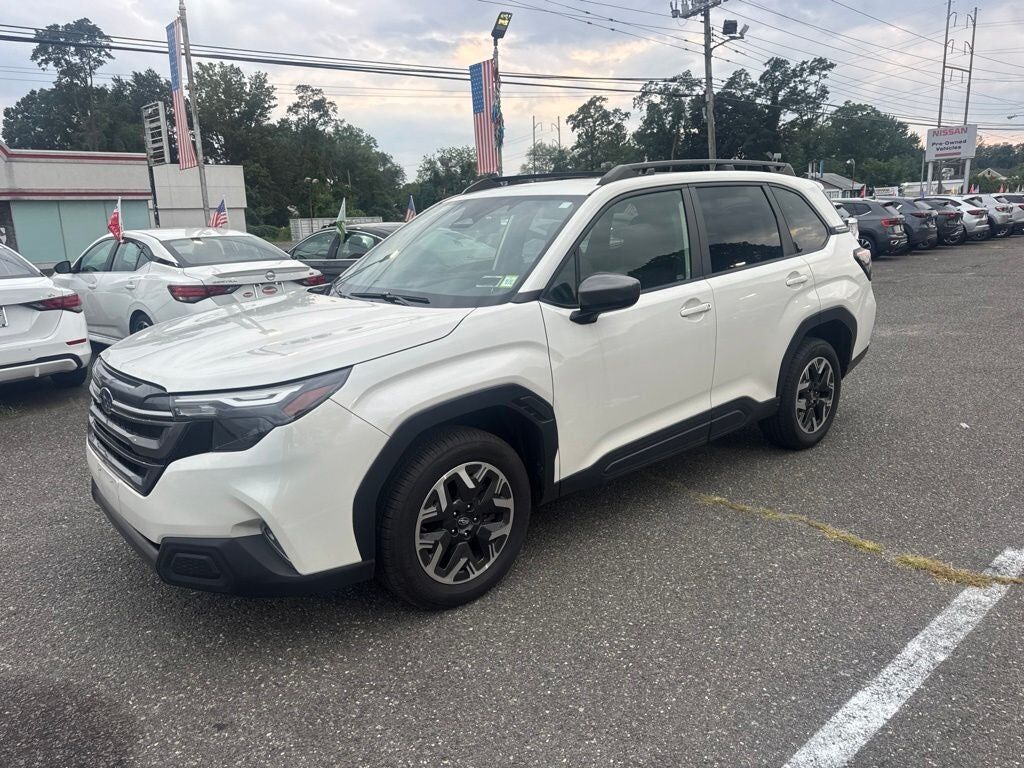 2025 SUBARU Forester