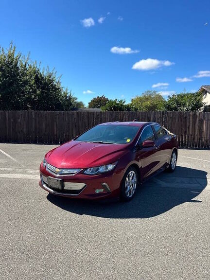 2017 CHEVROLET Volt