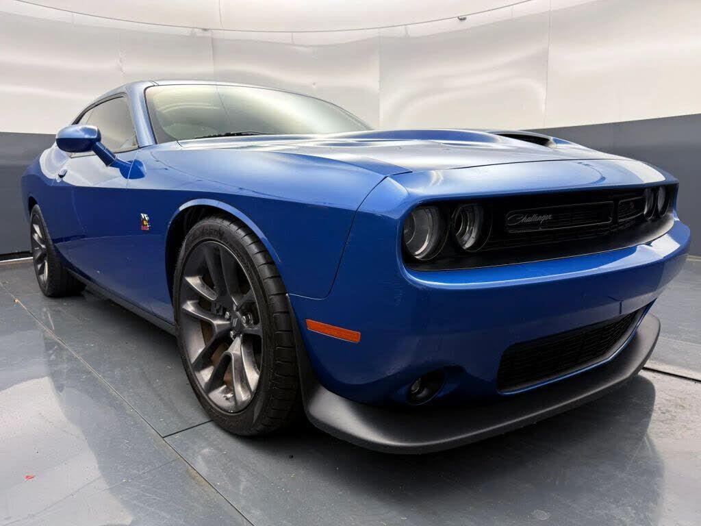 2021 DODGE Challenger