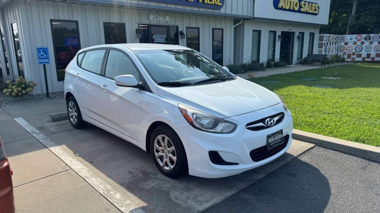 2014 HYUNDAI Accent