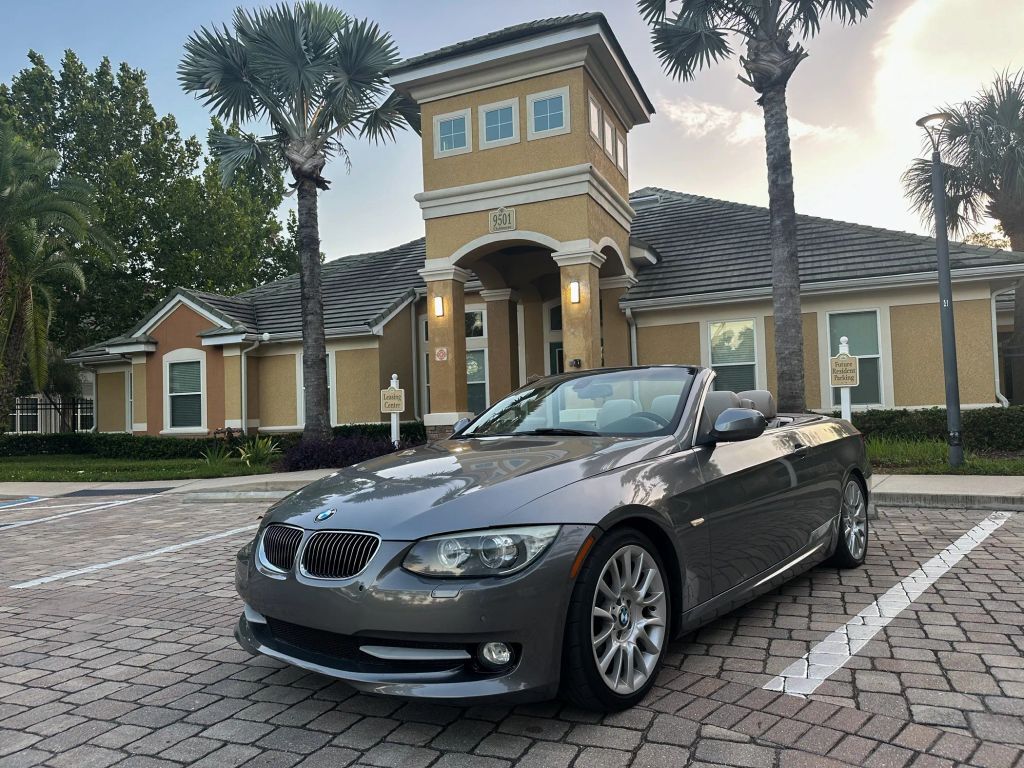 2011 BMW 3 Series