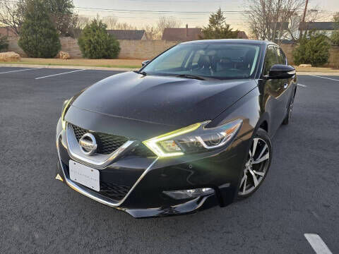 2017 NISSAN Maxima