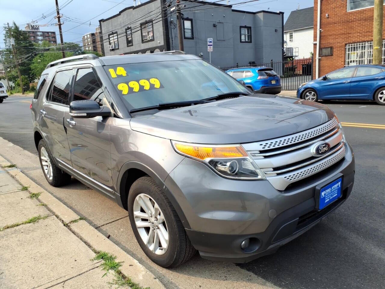 2014 FORD Explorer