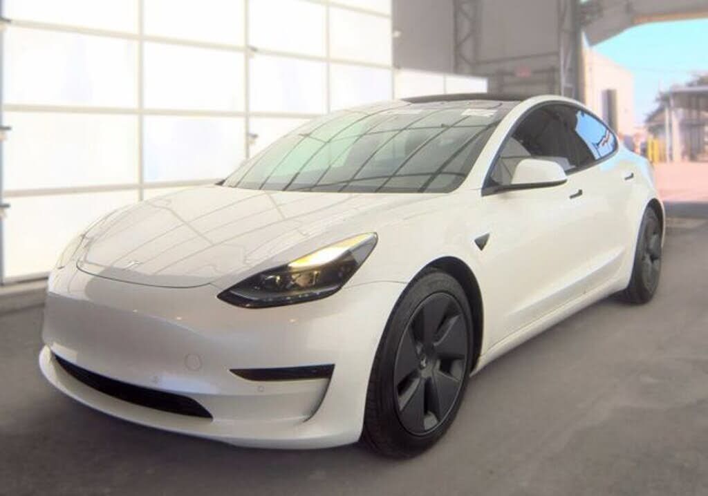 2021 TESLA Model 3