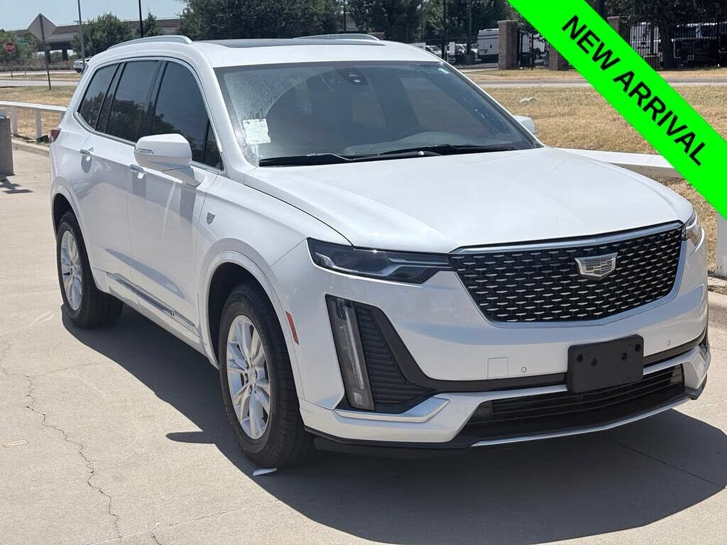 2025 CADILLAC XT6