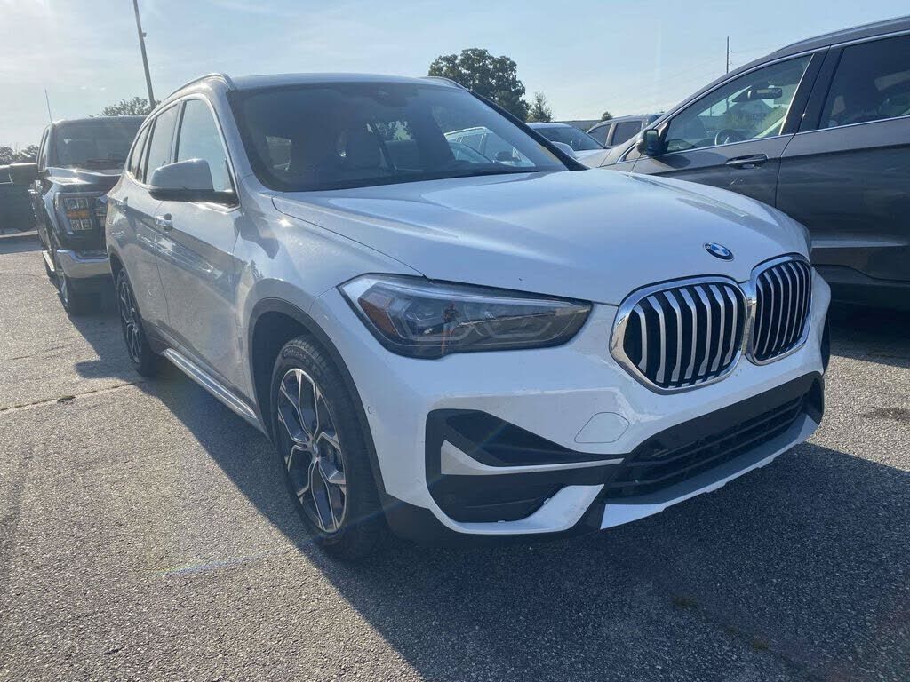2022 BMW X1