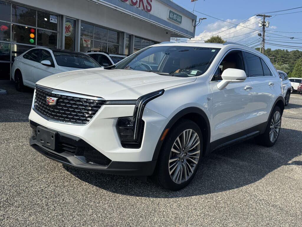 2024 CADILLAC XT4