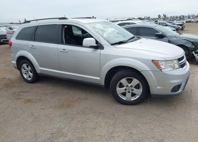 2011 DODGE Journey