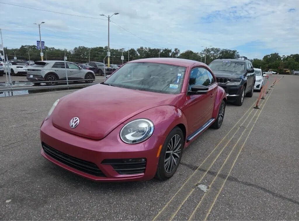2017 VOLKSWAGEN Beetle
