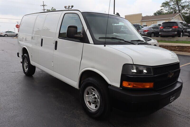 2018 CHEVROLET Express