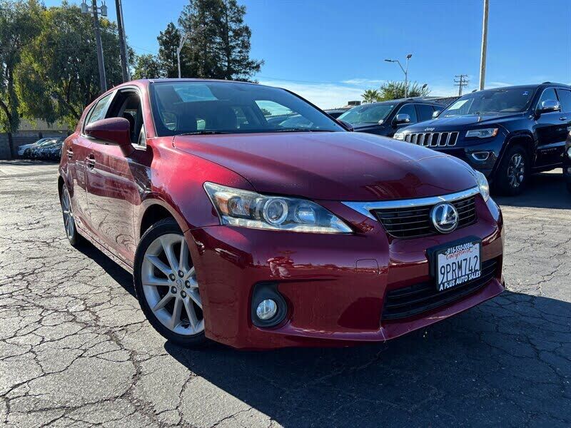 2013 LEXUS CT
