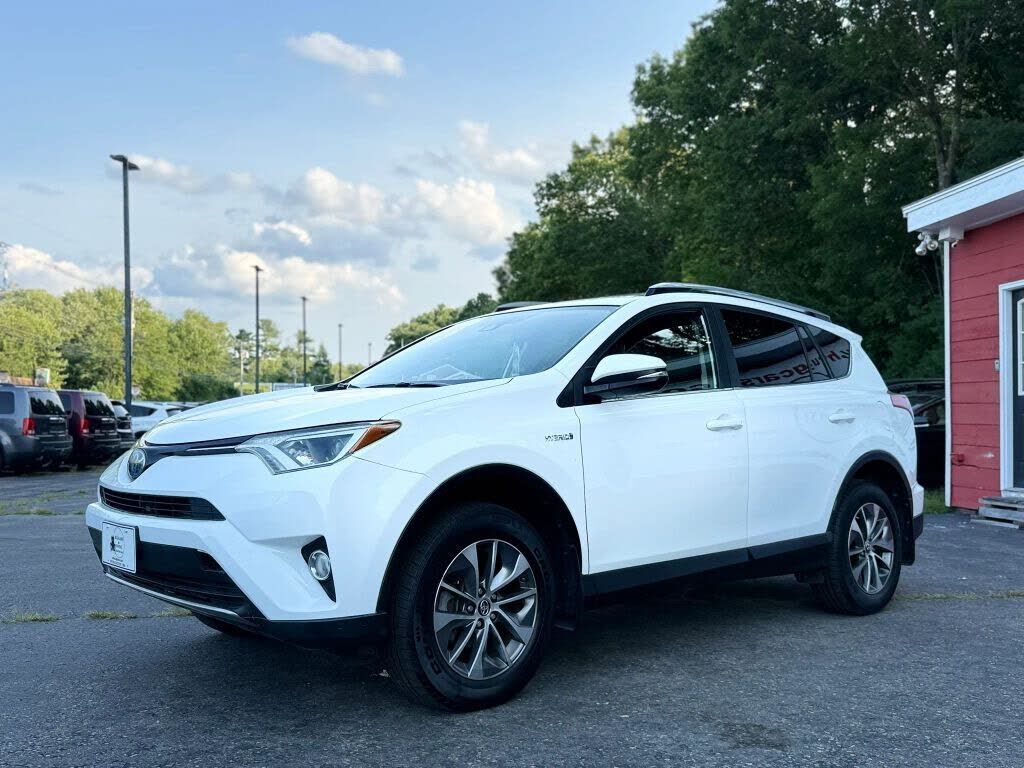 2017 TOYOTA RAV4