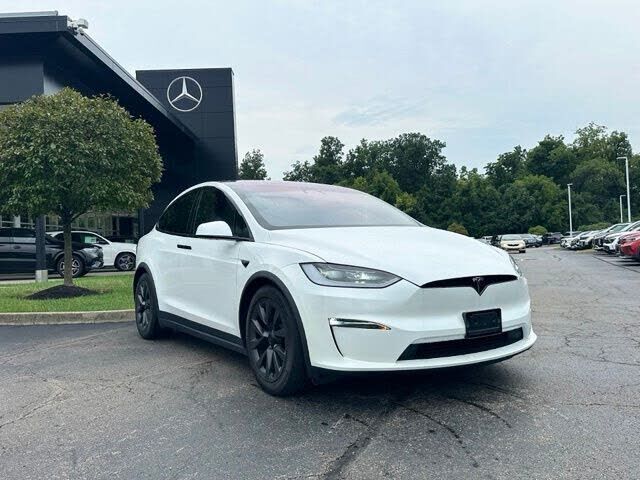 2024 TESLA Model X