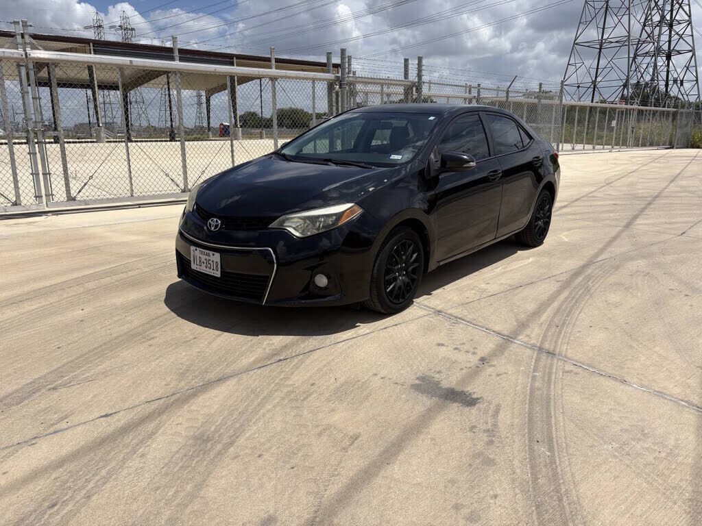 2015 TOYOTA Corolla