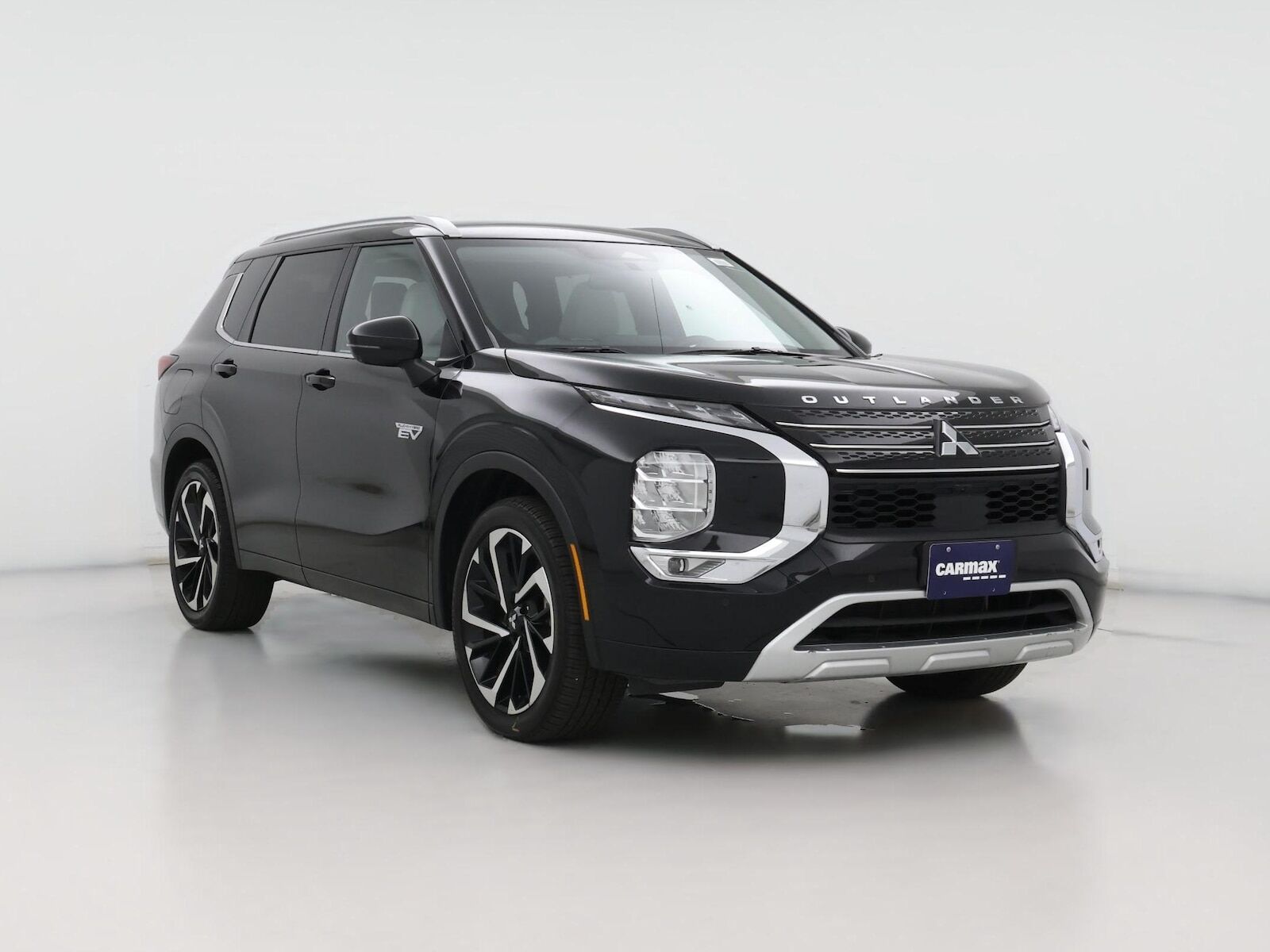 2025 MITSUBISHI Outlander