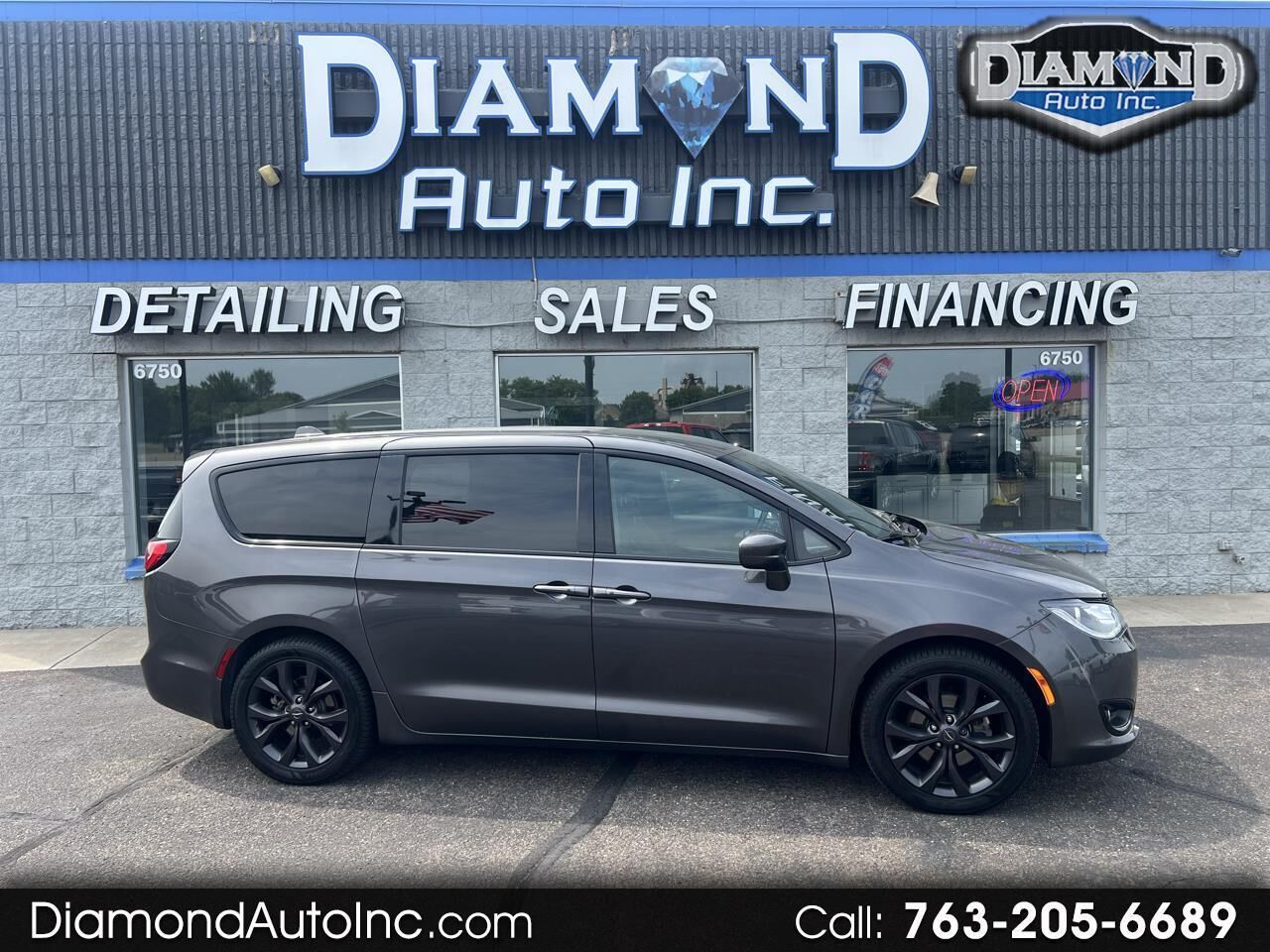 2019 CHRYSLER Pacifica
