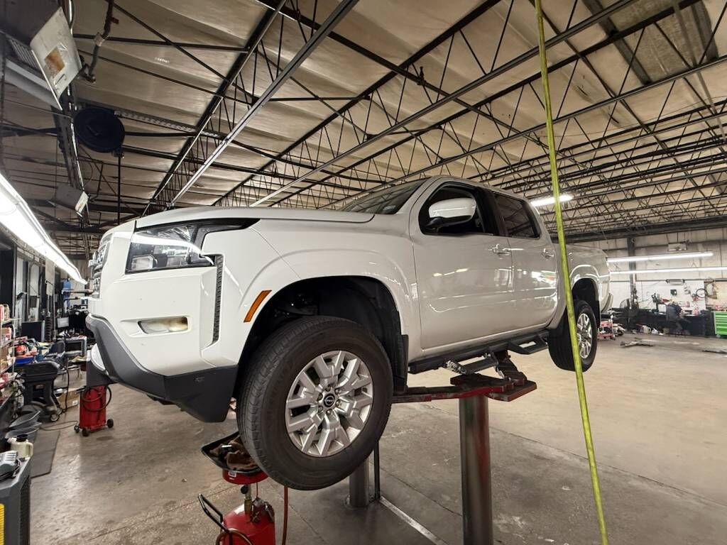 2024 NISSAN Frontier