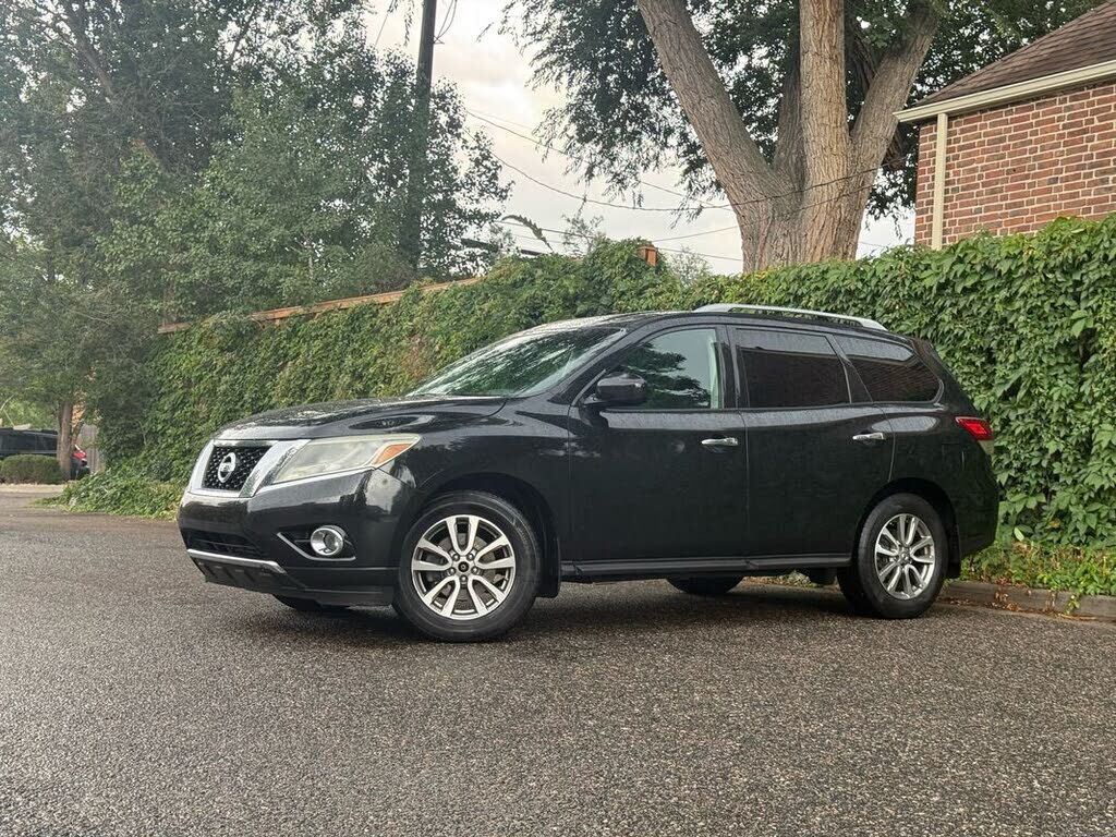 2016 NISSAN Pathfinder