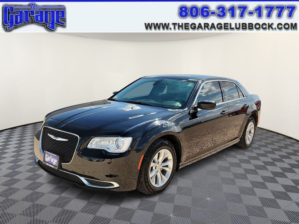2021 CHRYSLER 300