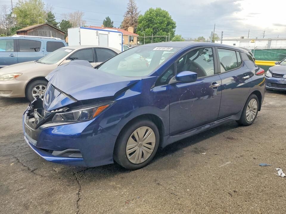 2025 NISSAN Leaf
