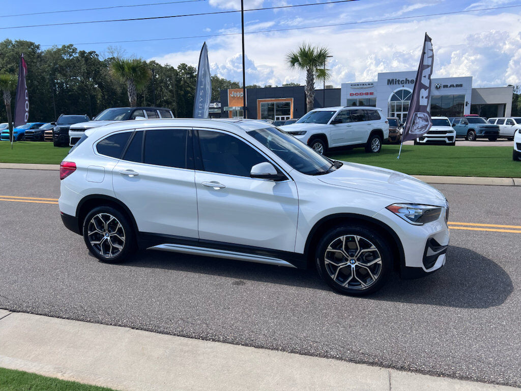 2022 BMW X1
