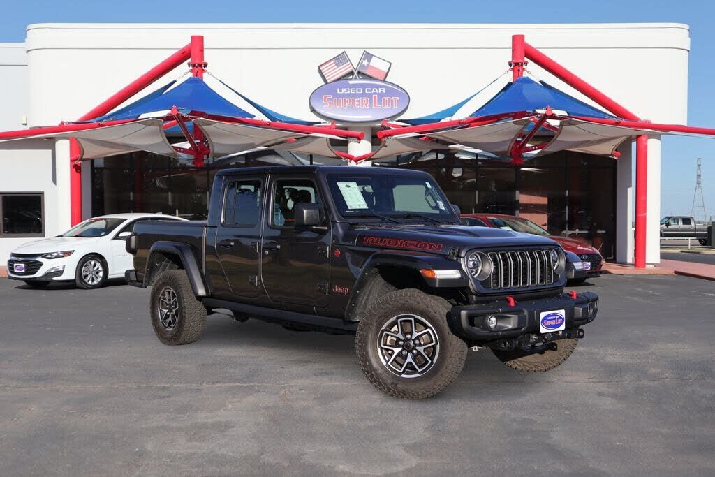 2025 JEEP Gladiator