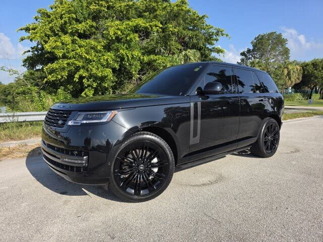 2025 LAND ROVER Range Rover