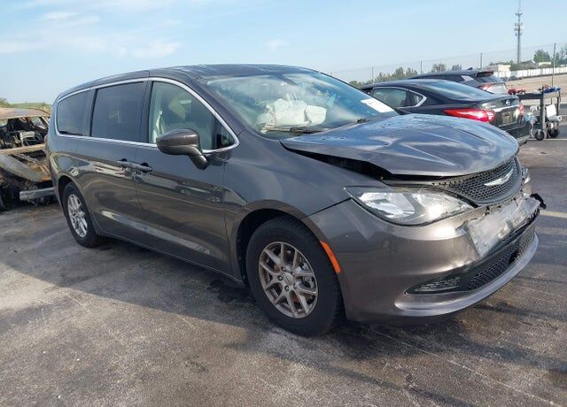 2022 CHRYSLER Pacifica