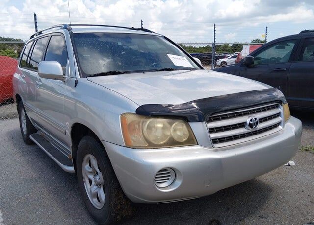 2003 TOYOTA Highlander