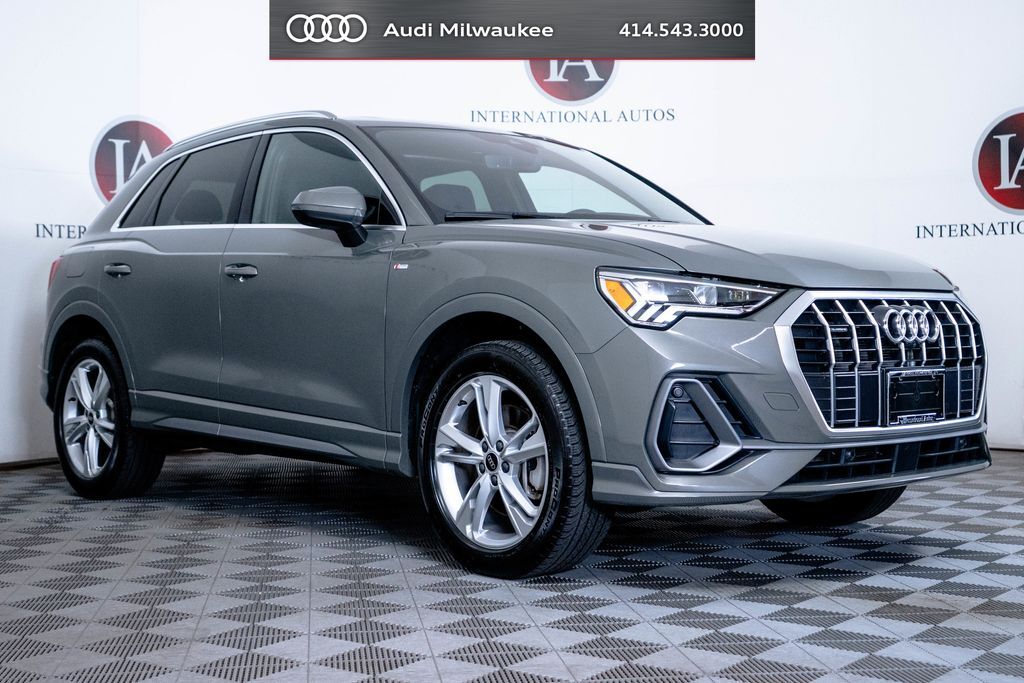 2024 AUDI Q3