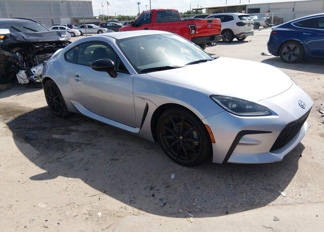 2023 TOYOTA GR86