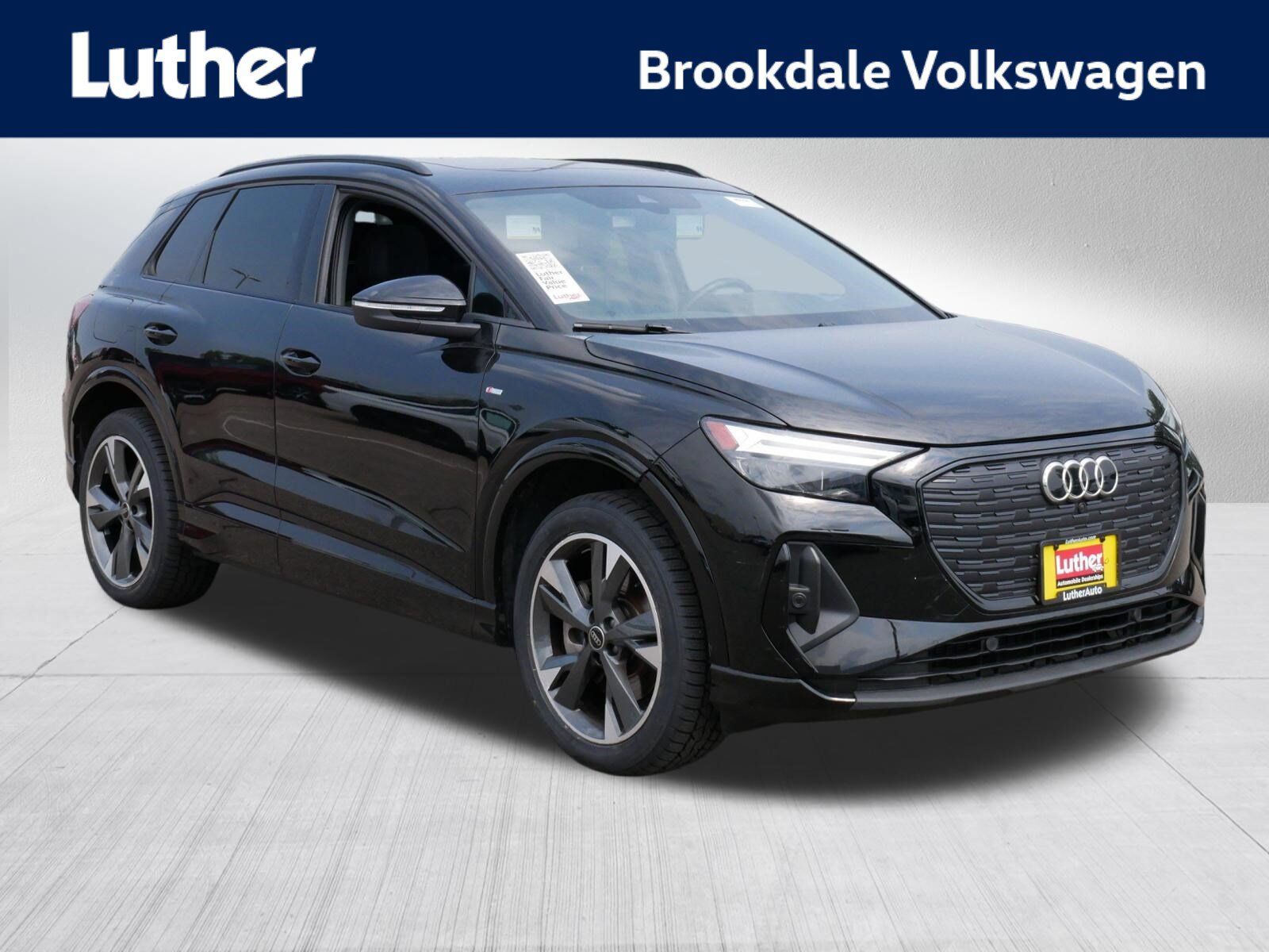 2023 AUDI Q4
