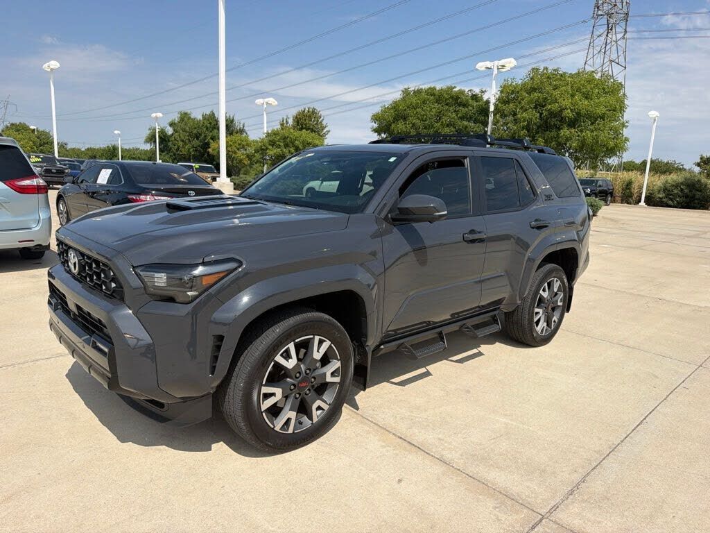 2025 TOYOTA 4Runner