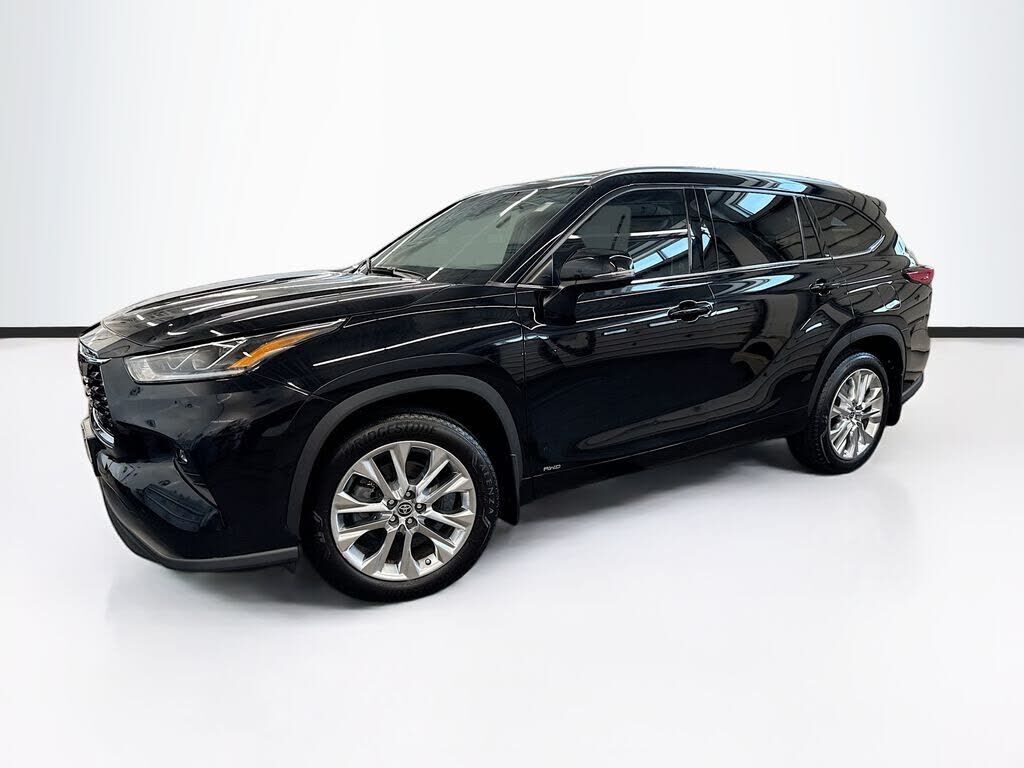 2021 TOYOTA Highlander