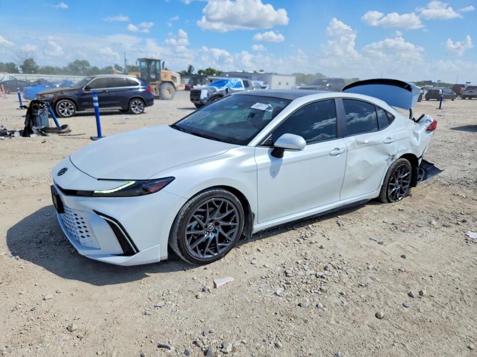 2025 TOYOTA Camry