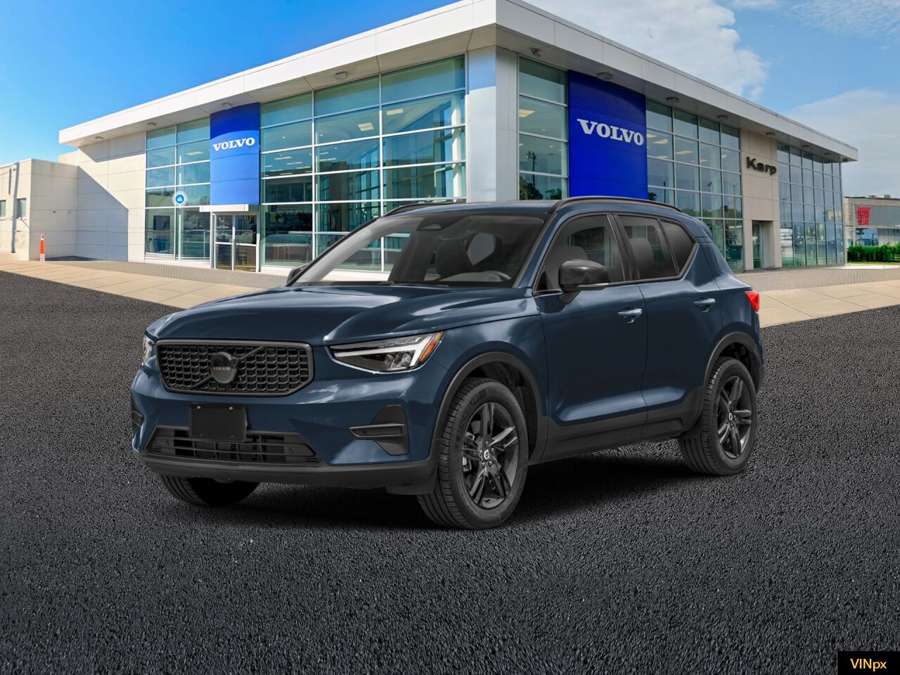 2026 VOLVO XC40