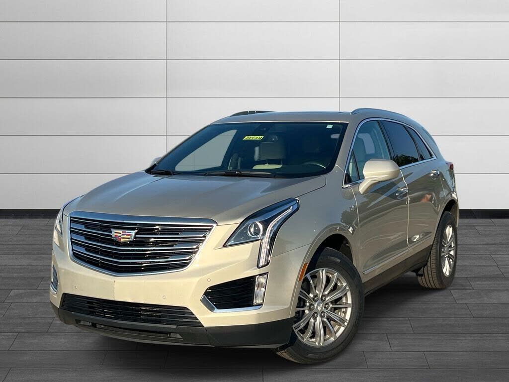 2017 CADILLAC XT5