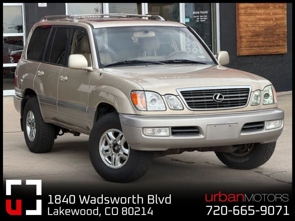 2001 LEXUS LX