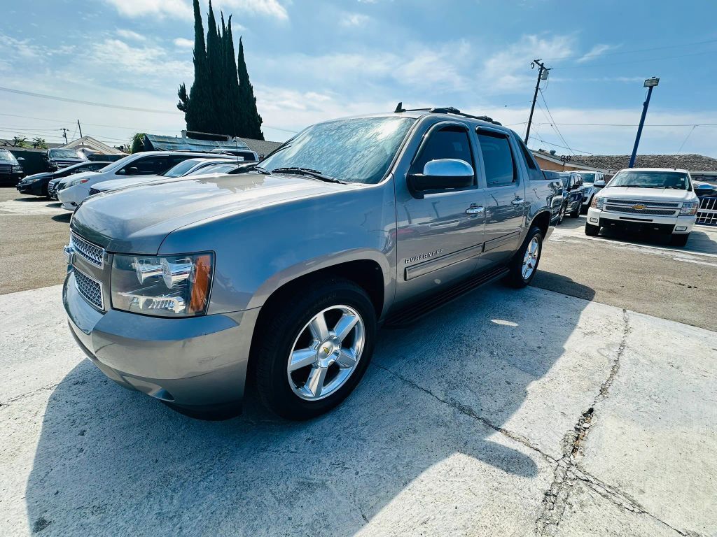 2012 CHEVROLET Avalanche