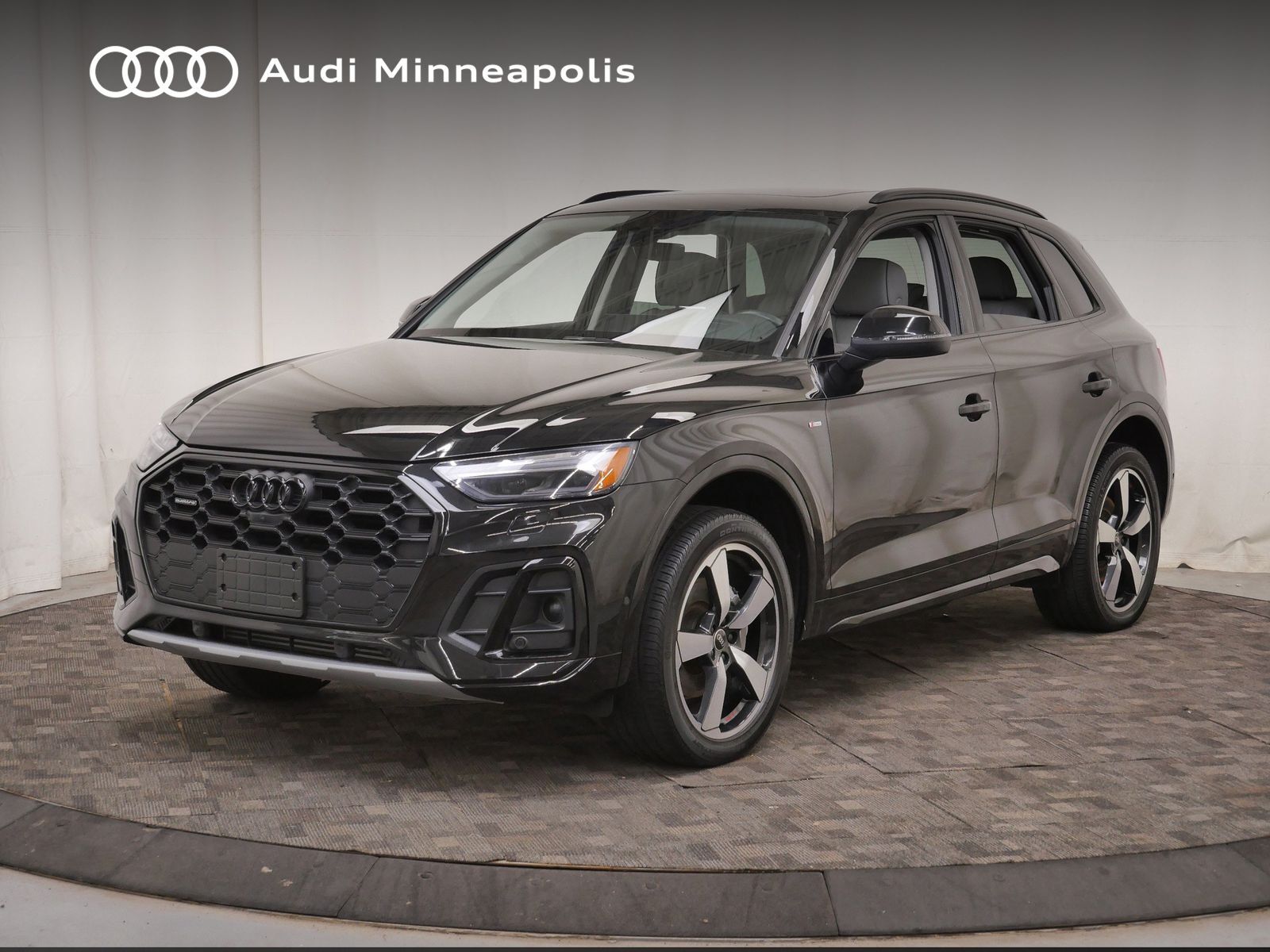 2023 AUDI Q5