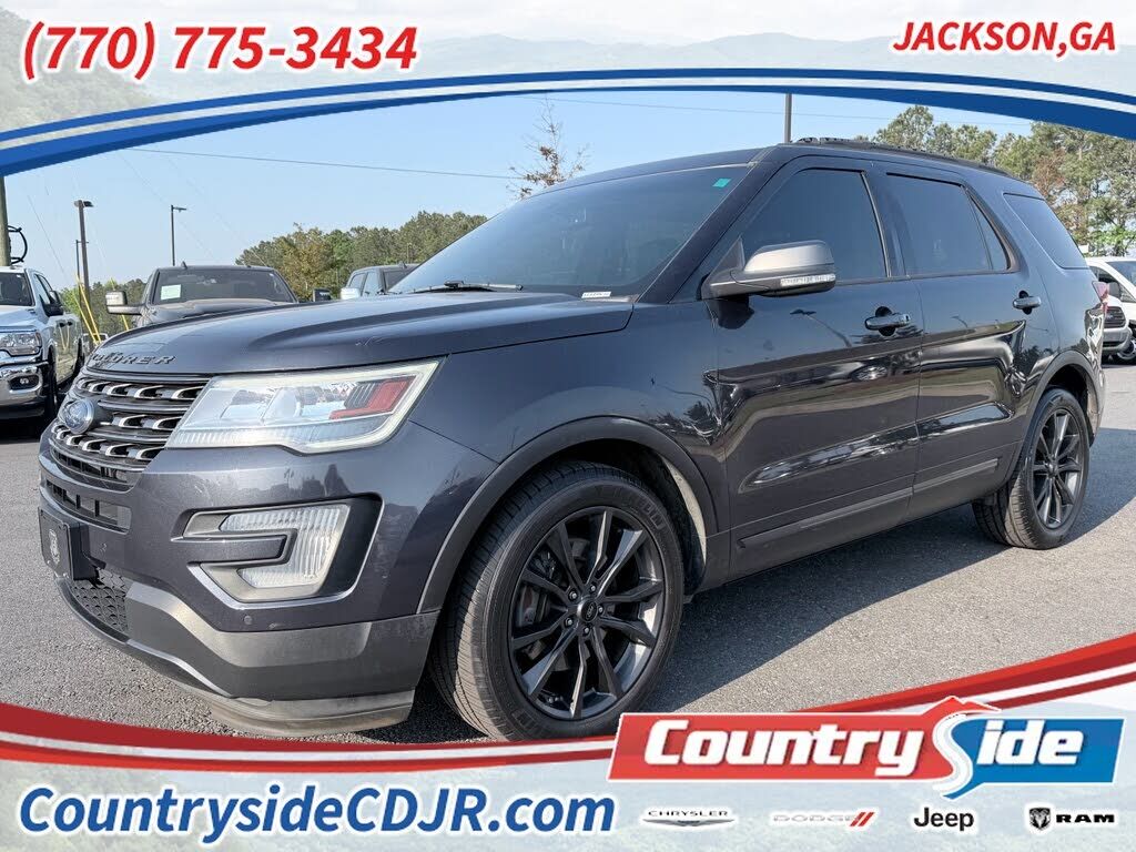 2017 FORD Explorer
