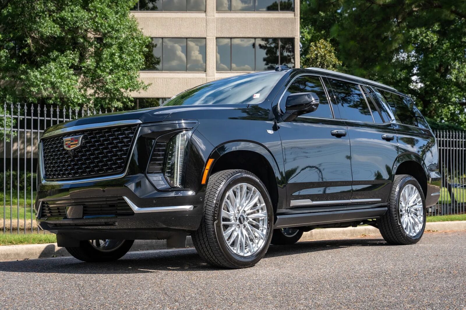 2026 CADILLAC Escalade