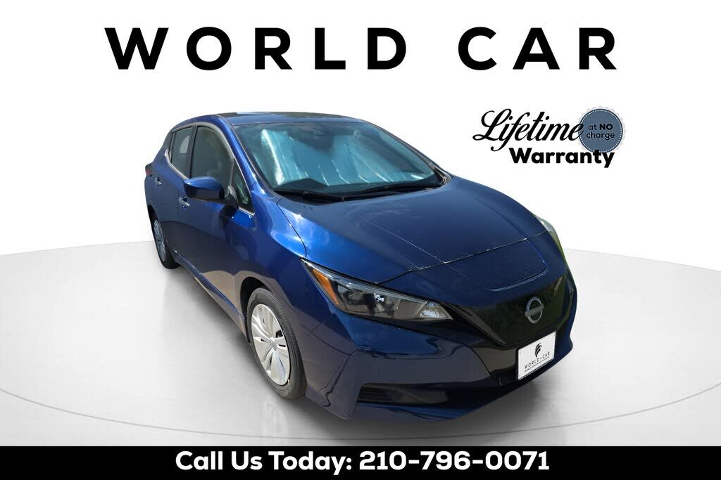 2025 NISSAN Leaf