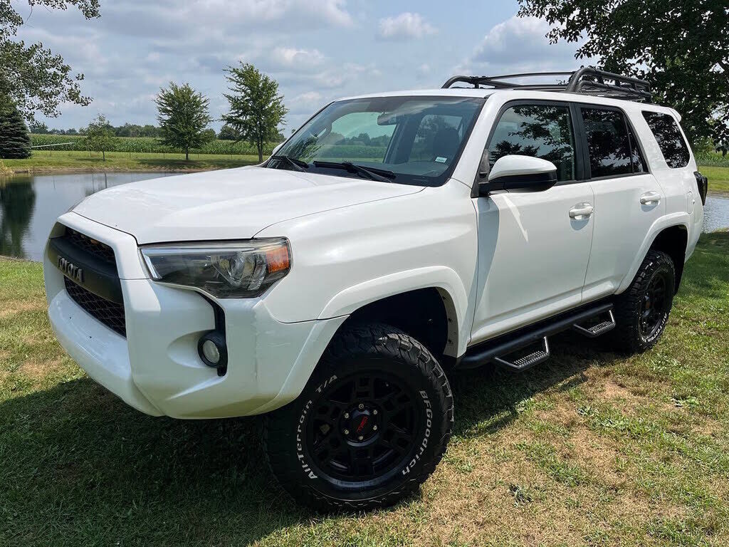 2017 TOYOTA 4-Runner
